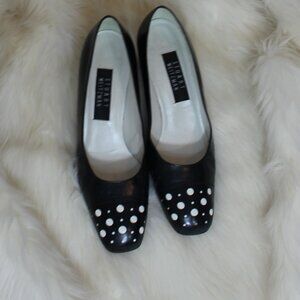 Stuart  Weitzman navy  leather shoes block heels pattern  size 8.5